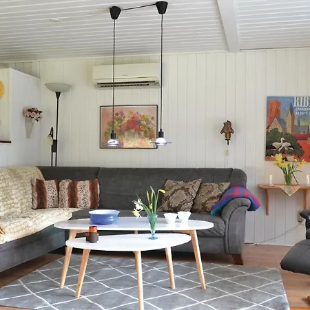 Three-bedroom In Hvide Sande Дом отдыха *