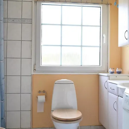 Three-bedroom In Hvide Sande Дом отдыха Bjerregard